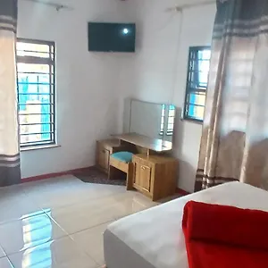 Neo & Ruks Parow Guest house